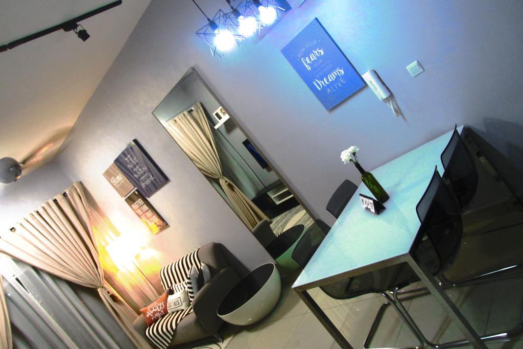 Hnm Homestay Direct Access Mesamall Nilai Klia Usim Exteriör bild