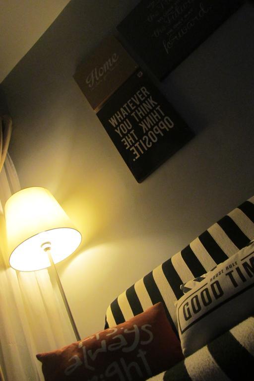 Hnm Homestay Direct Access Mesamall Nilai Klia Usim Exteriör bild