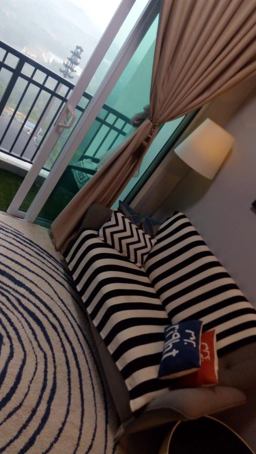 Hnm Homestay Direct Access Mesamall Nilai Klia Usim Exteriör bild