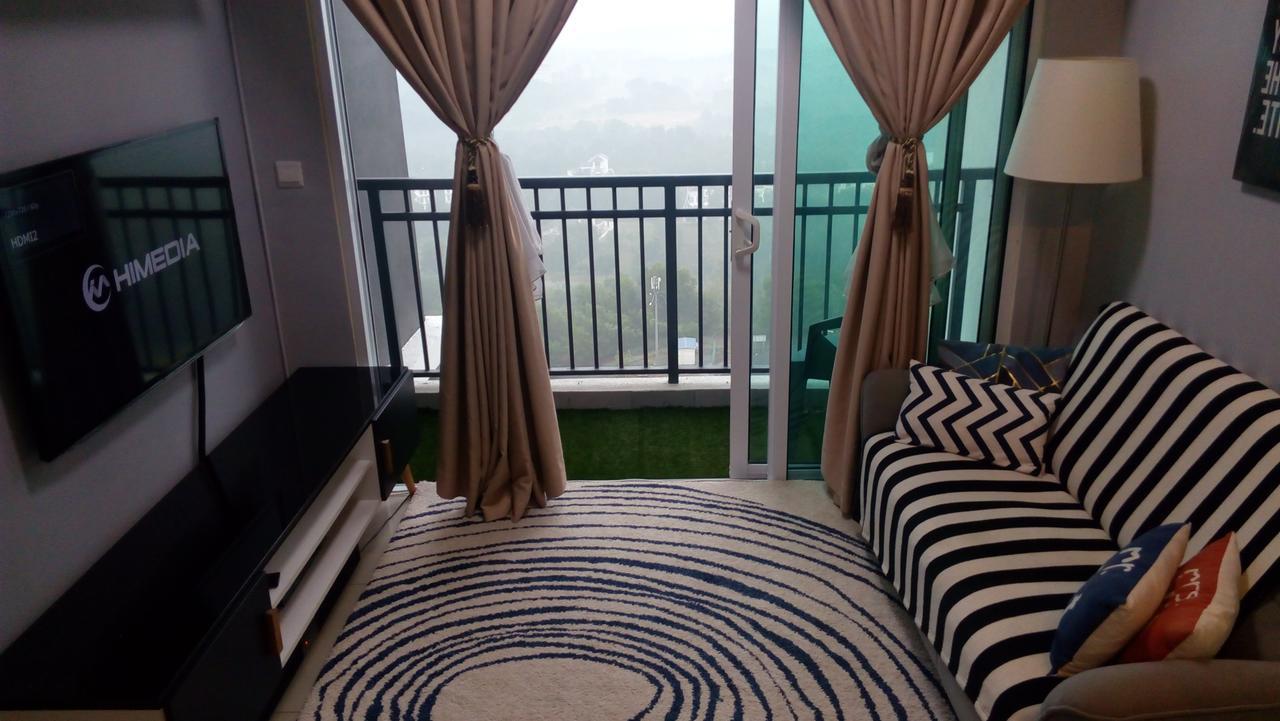 Hnm Homestay Direct Access Mesamall Nilai Klia Usim Exteriör bild